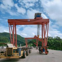 XCMG Official 10-200 tons Rubber Tyred Gantry Crane Double girder tyre gantry crane Price